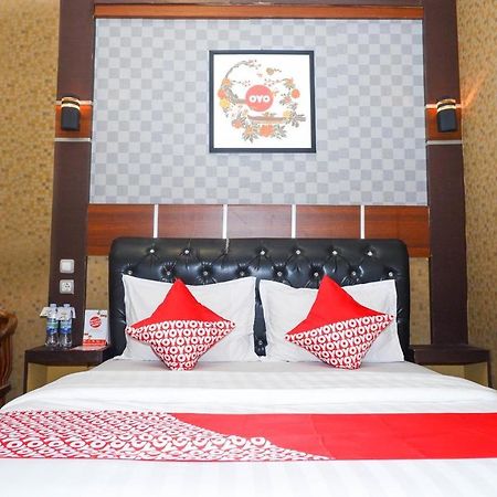 Hotel Mukti Jaya Purwokerto Bagian luar foto